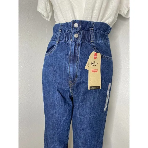 Levi's NWT 80s High Waisted Paperbag Jeans in Blue