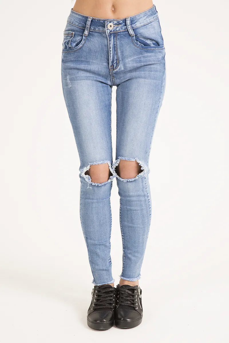 Light Wash High Waisted Knee Rip Jeans - Penelope