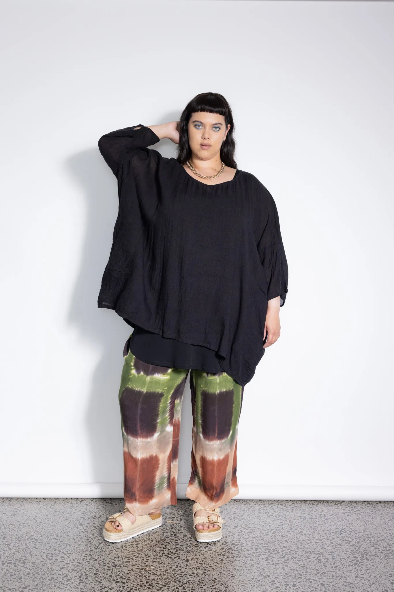 Lilo Top - Black Loose Weave Linen