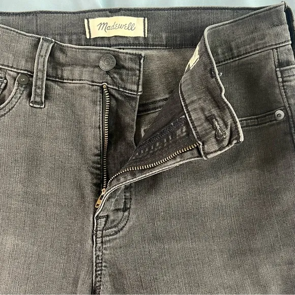 Madewell Mid-rise skinny jeans gray size 28