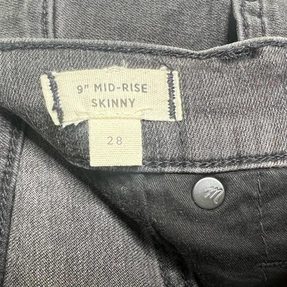 Madewell Mid-rise skinny jeans gray size 28