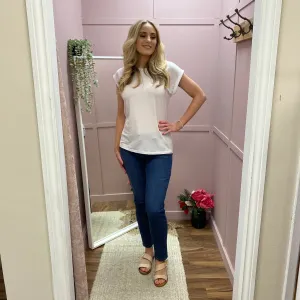 Magic Denim Skinny Fit Jeans with pocket detail