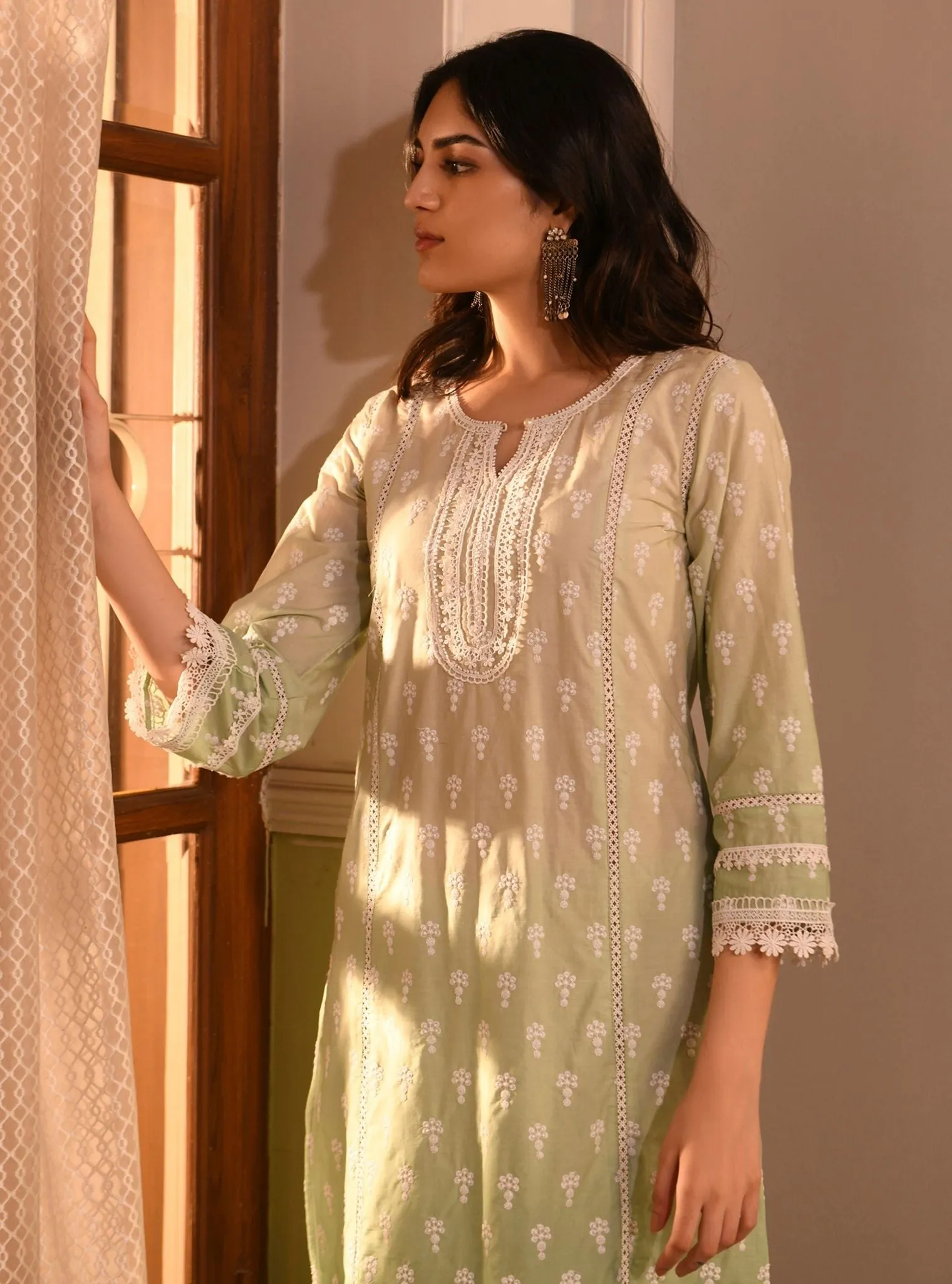 Mulmul Cotton Yami Green Kurta With Mulmul Cotton Yami Green Pant
