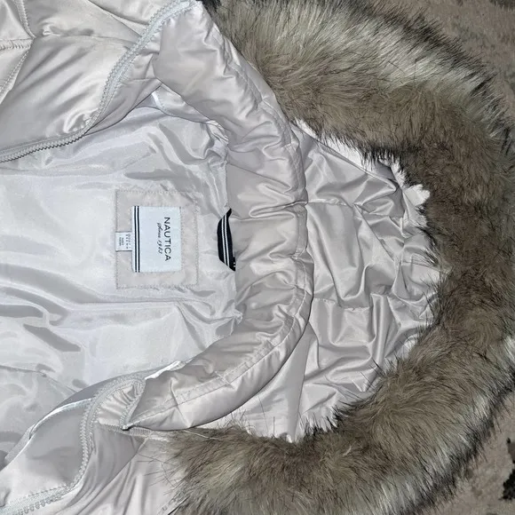 NEW-Nautica SZ 2 Champagne Faux Fur Hood Puffer Jacket Removable Hood
