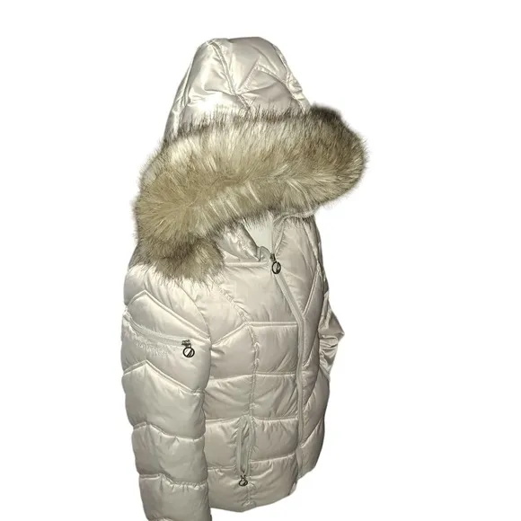 NEW-Nautica SZ 2 Champagne Faux Fur Hood Puffer Jacket Removable Hood