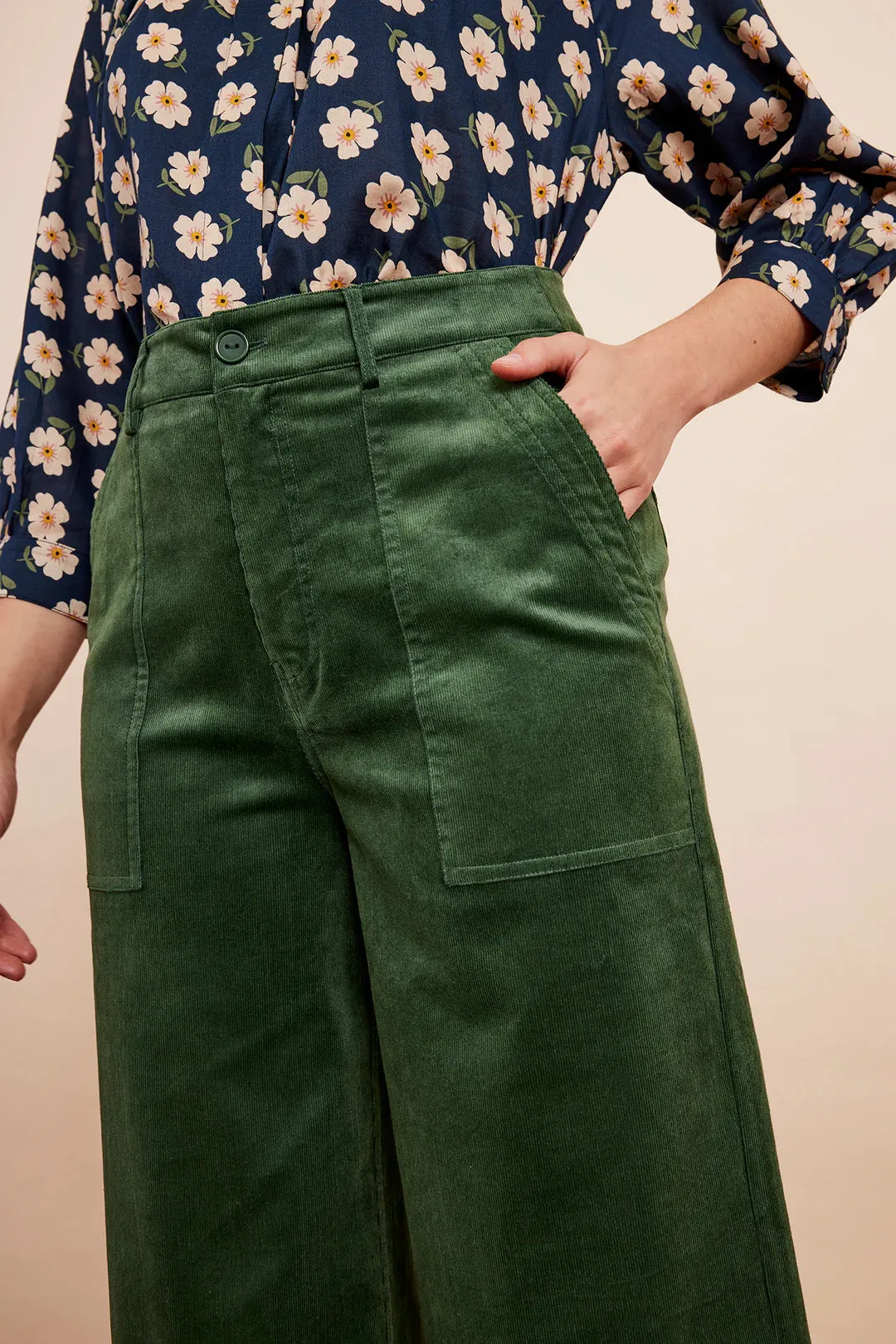 Nora Cropped Trouser - Green