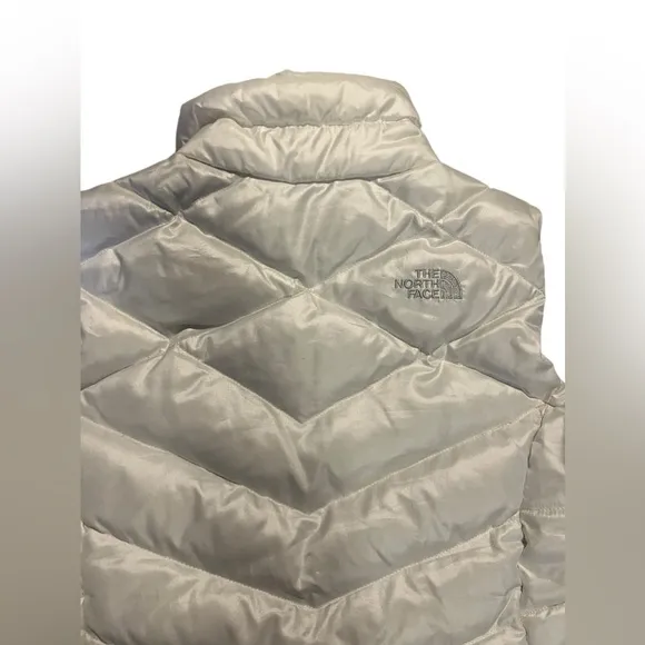 North Face Aconcagua 550 White Puffer Vest