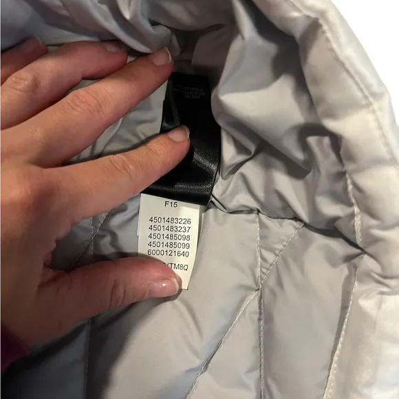North Face Aconcagua 550 White Puffer Vest