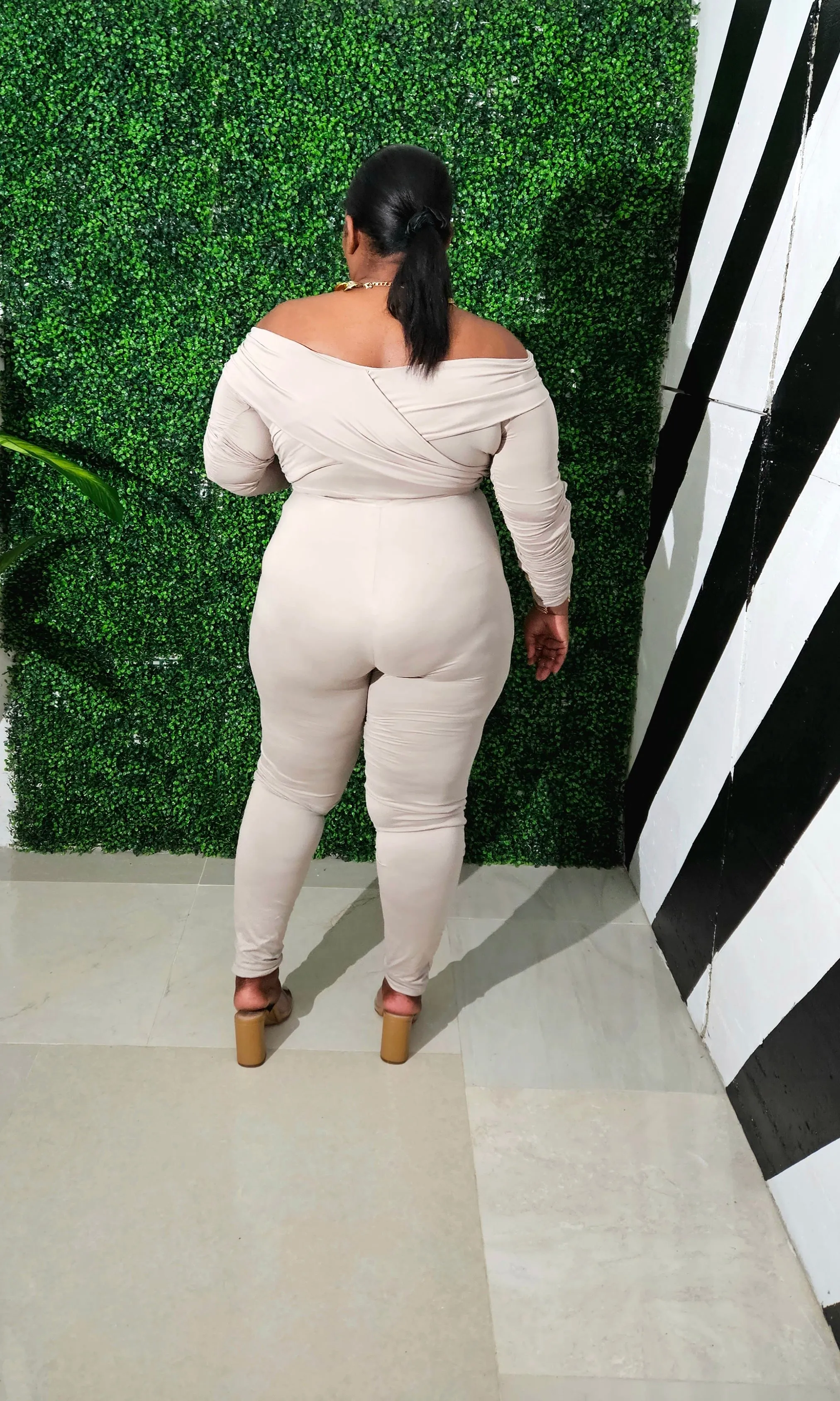 Nude Allure Set