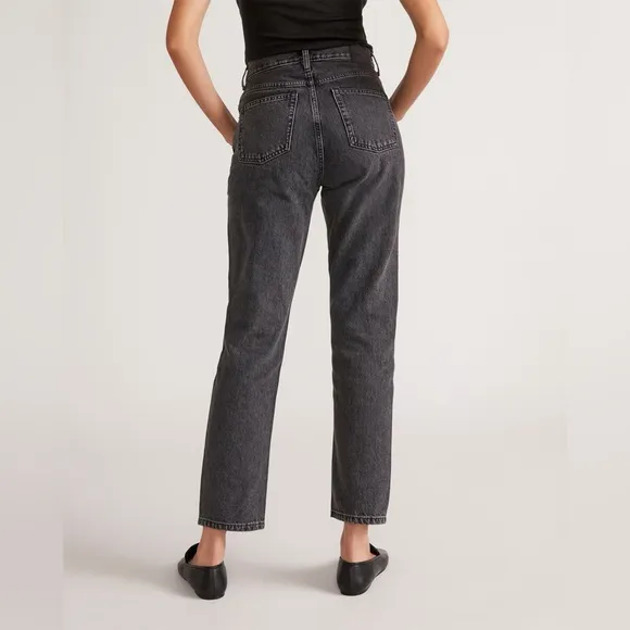 NWT Everlane The 90’s Curvy Cheeky Jeans in Washed Black Size 28 Ankle