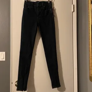 NWT: Levis Jeans  Made &amp; Crafted Black Mineral Skinny Zip Leg Japanese Denim