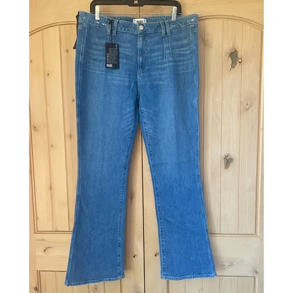 PAIGE Manhattan Jeans
