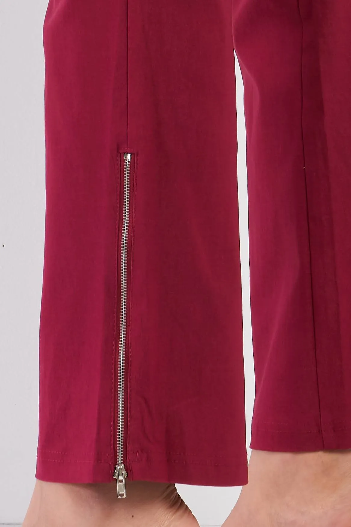 Plus Mid-rise Two Side Leg Zipper Pants