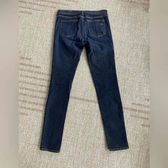 Rag &amp; Bone mid rise skinny jeans in size 27