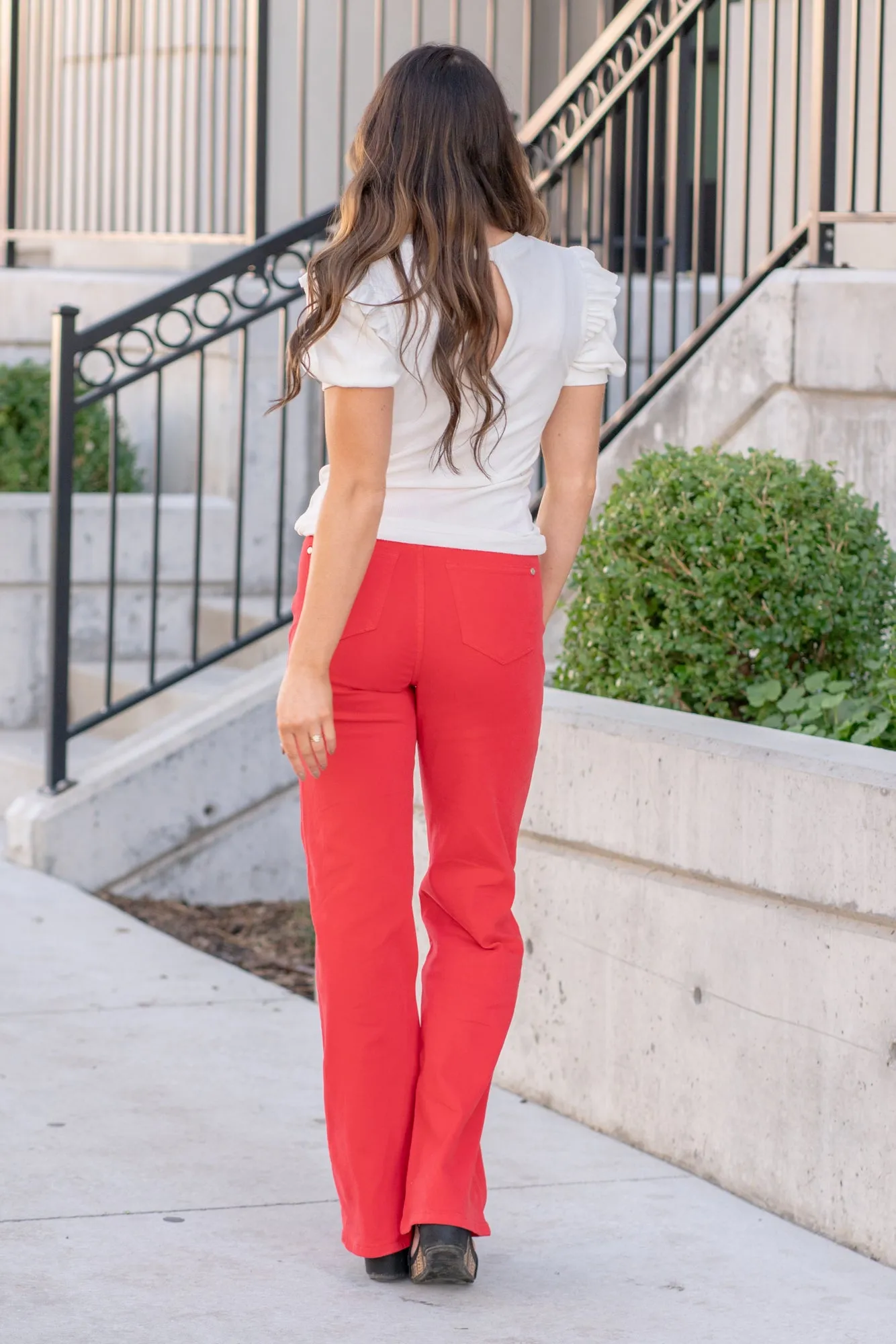 Red 90's High Rise Frayed Hem Straight