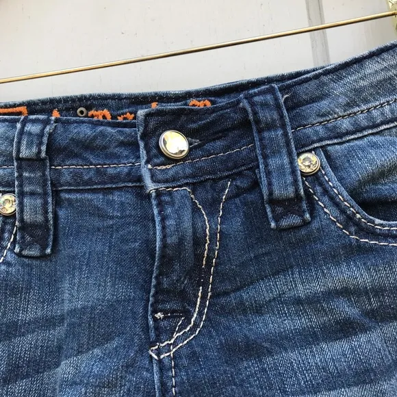 Rock Revival 🔥 Sora Skinny Distressed Jeans