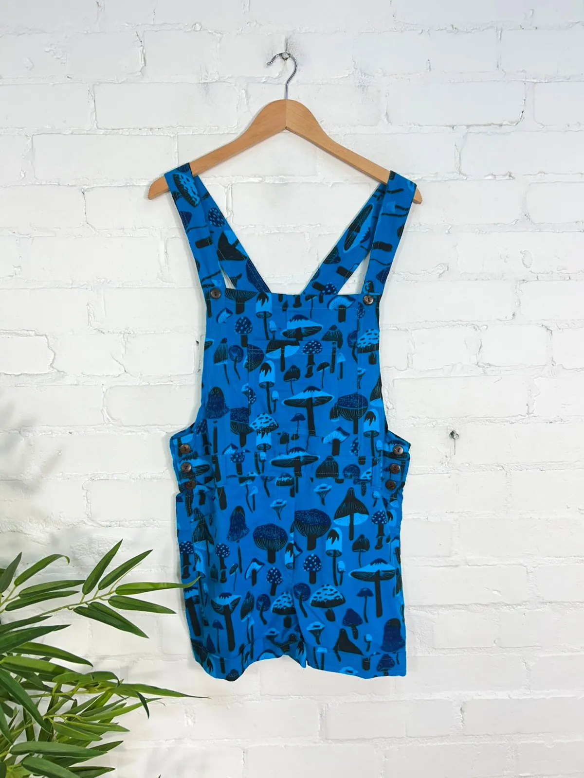 Short Dungarees