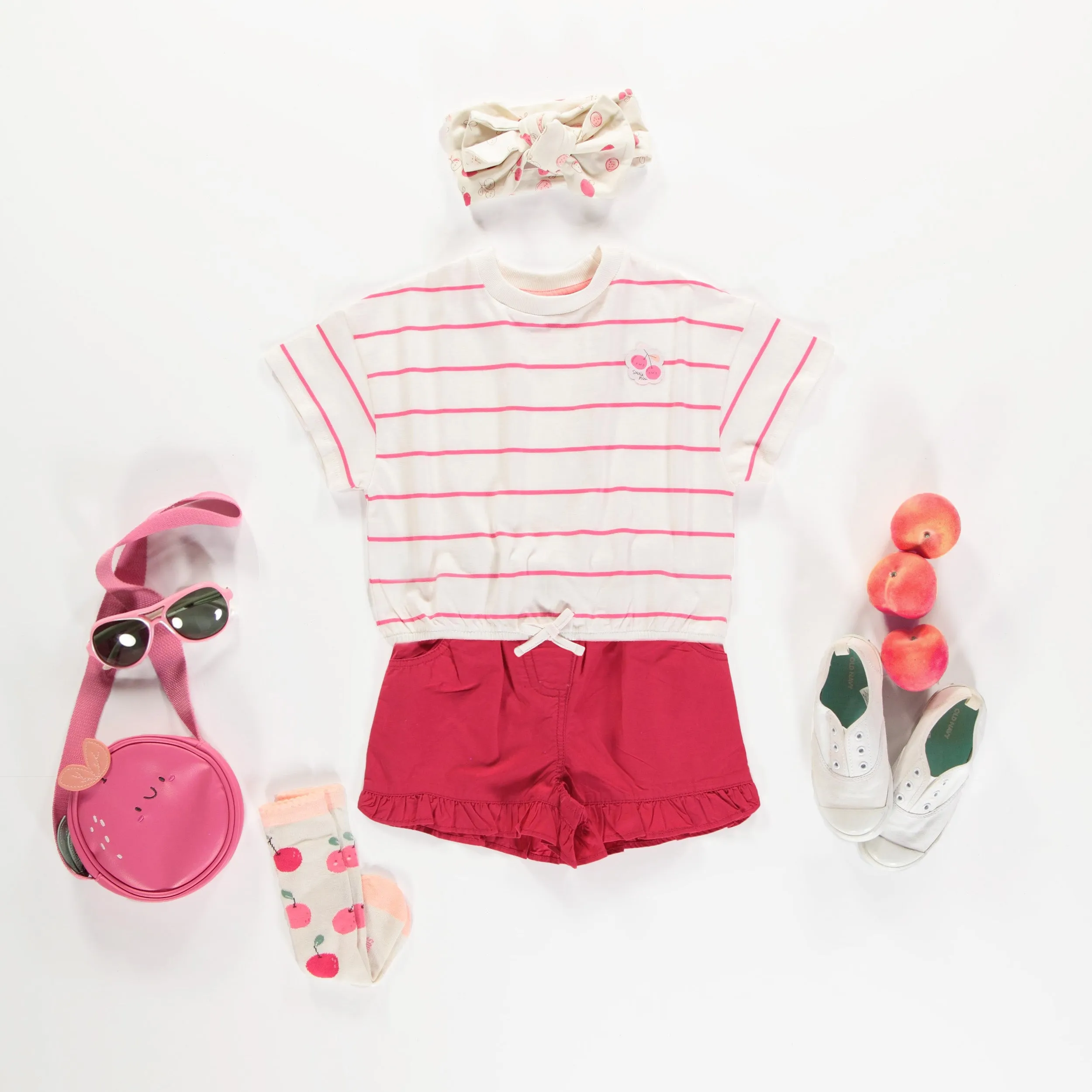 Short fuchsia à volant et taille élastique en coton, enfant || Fuchsia cotton shorts with ruffle and elastic waistband, child