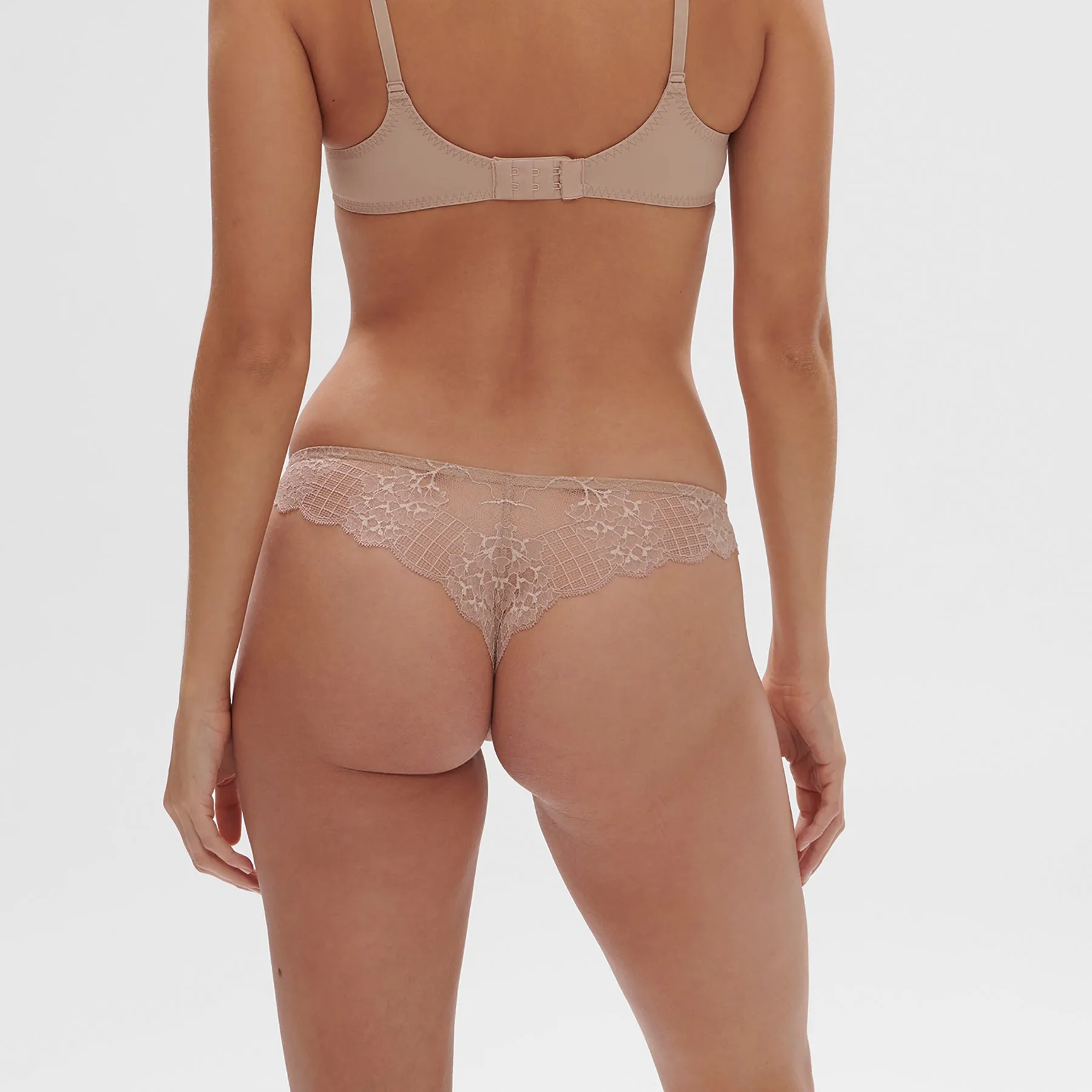 Simone Pérèle Rêve Thong