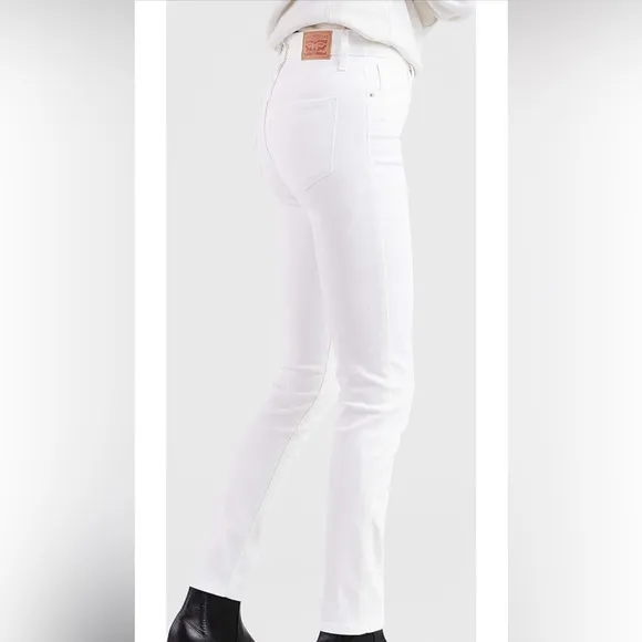 Size 24 NWT Levi's Women's 721 High Rise Skinny Jeans