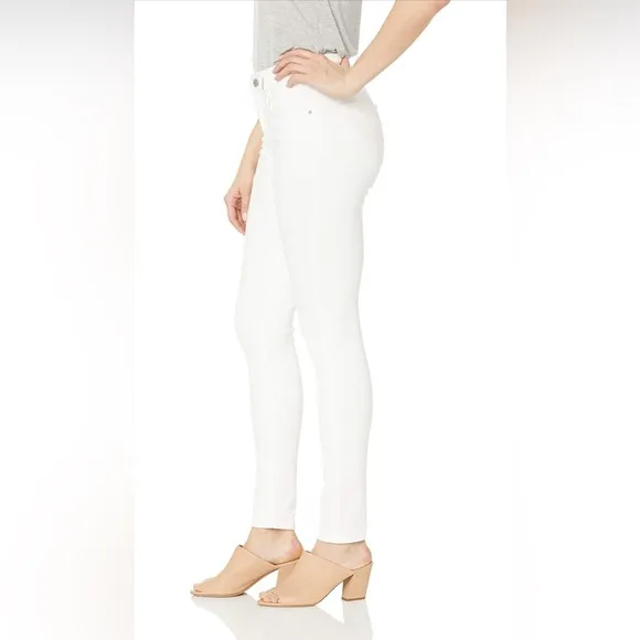 Size 24 NWT Levi's Women's 721 High Rise Skinny Jeans