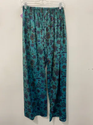Size Medium No Label Teal Print Pants
