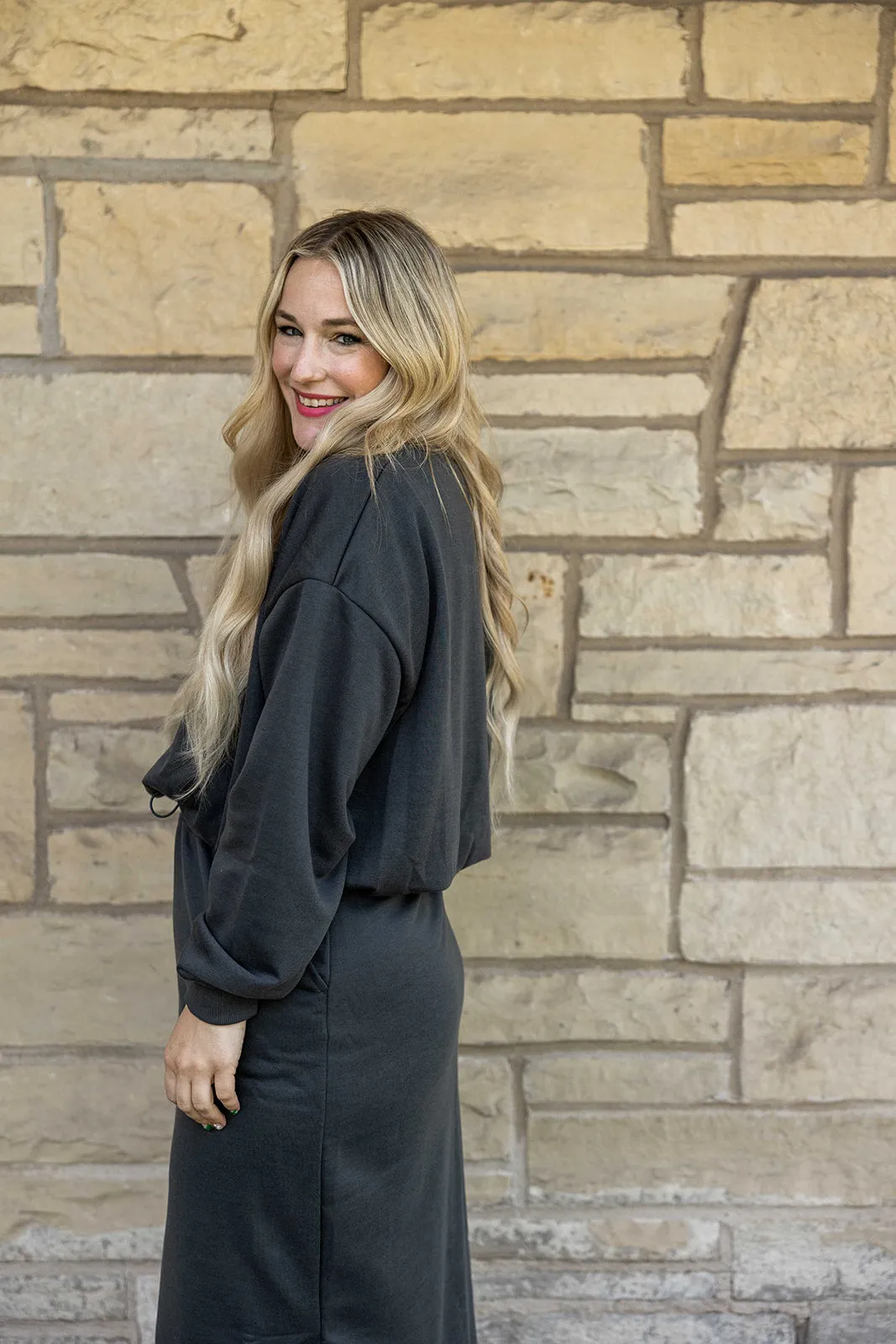 skylar top in charcoal