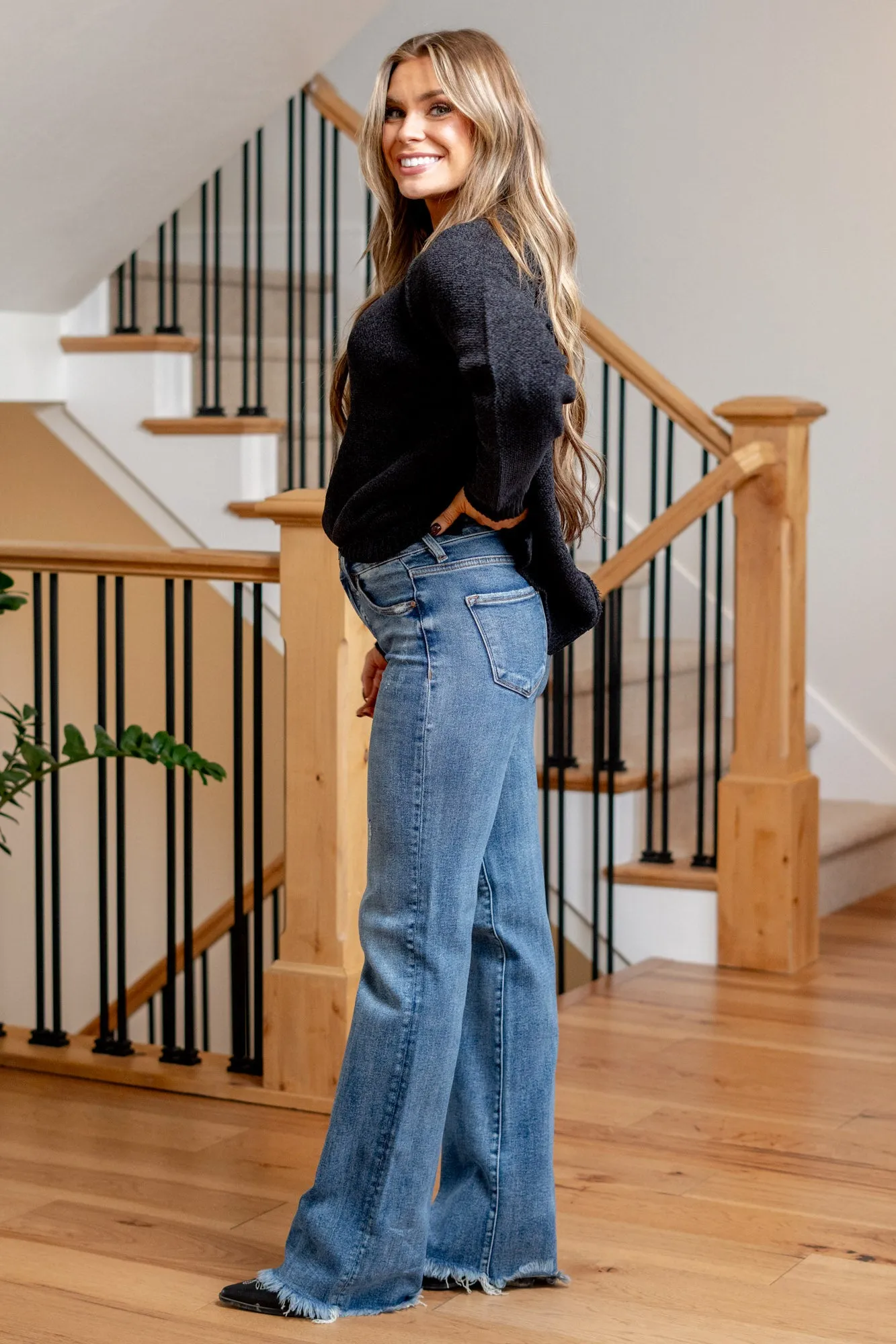 Skyline Tummy Control Top High Rise Straight Leg