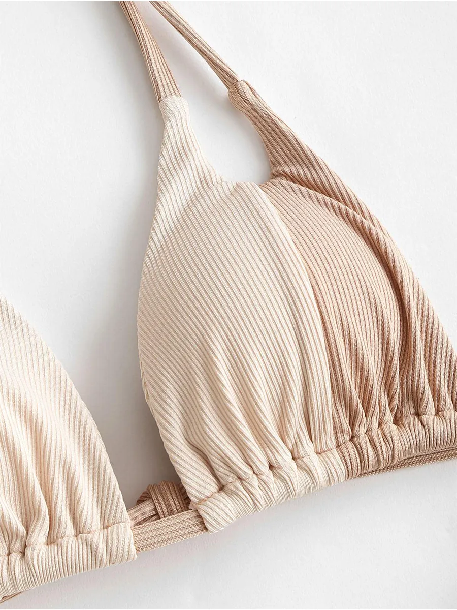 Spaghetti Straps In Clashing Colors