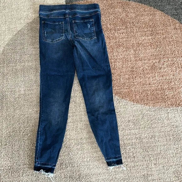 Spanx High Rise Pull On Skinny Jeans Medium Wash with Raw Hem Size Small