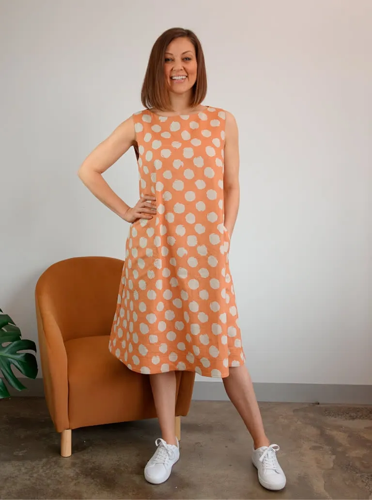 Style Arc Lena Shift Dress
