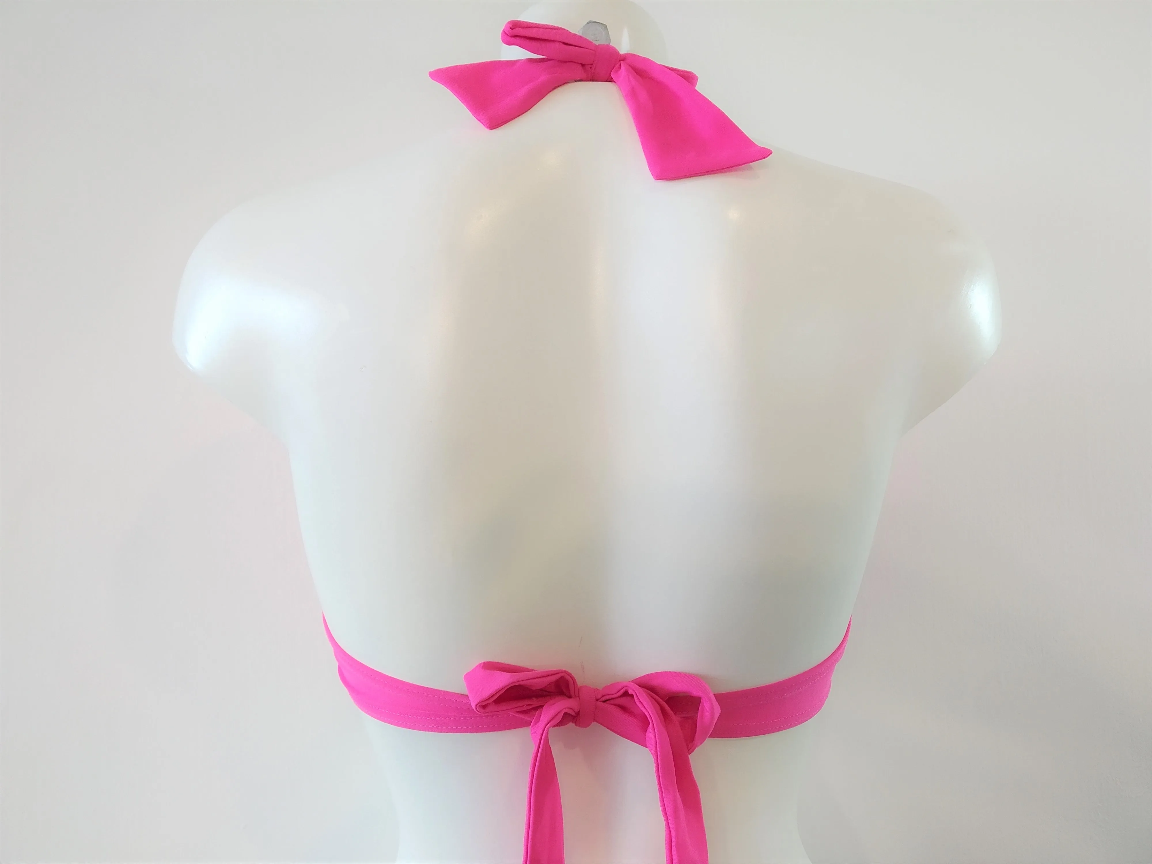 Sunny Day Halter Cup D