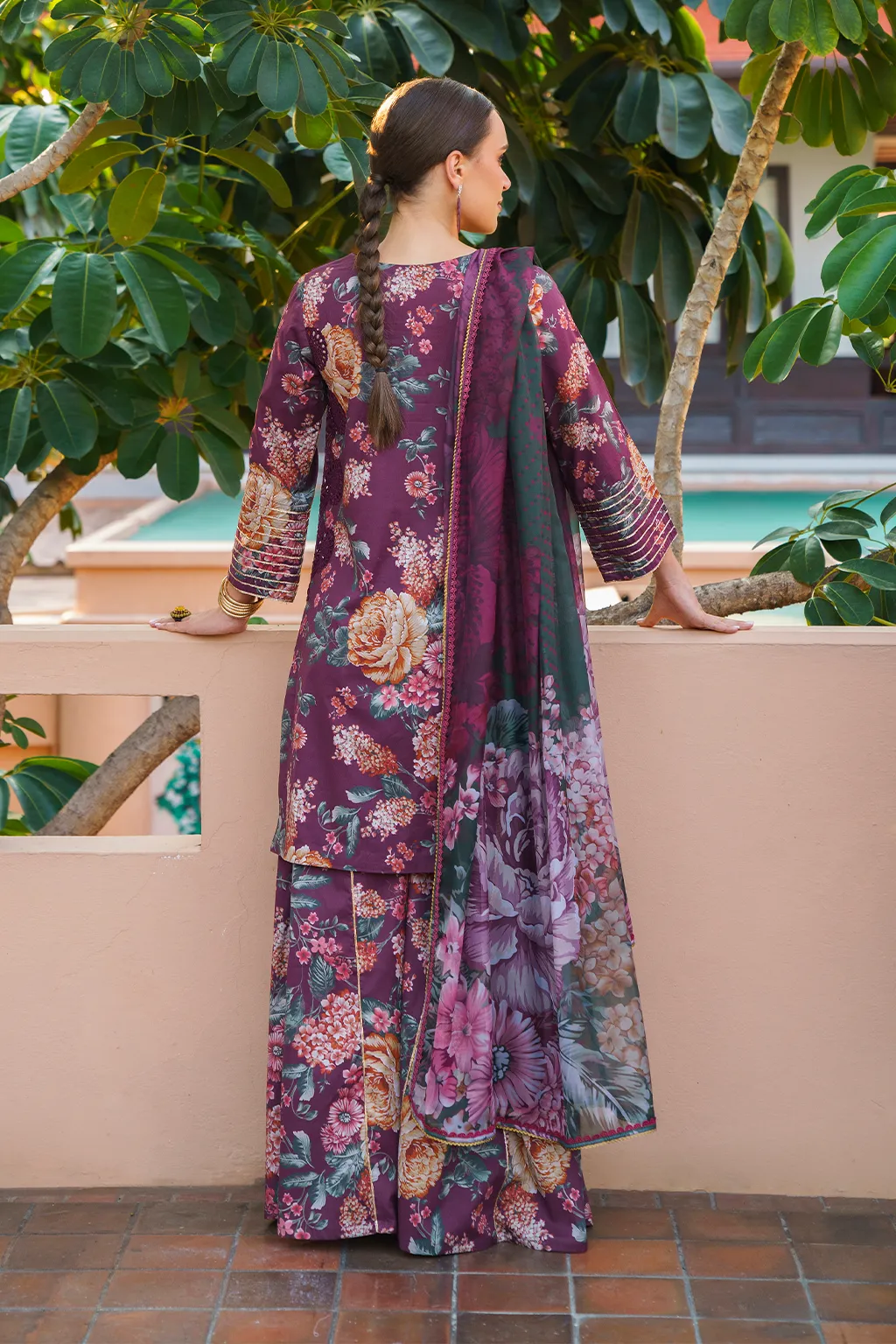 UE-241 PRINTED LAWN