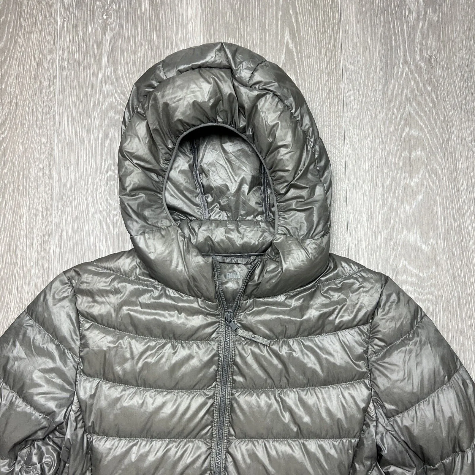 Uniqlo Grey Womens Hooded Full Zip Duck Down Puffer Jacket Size XS