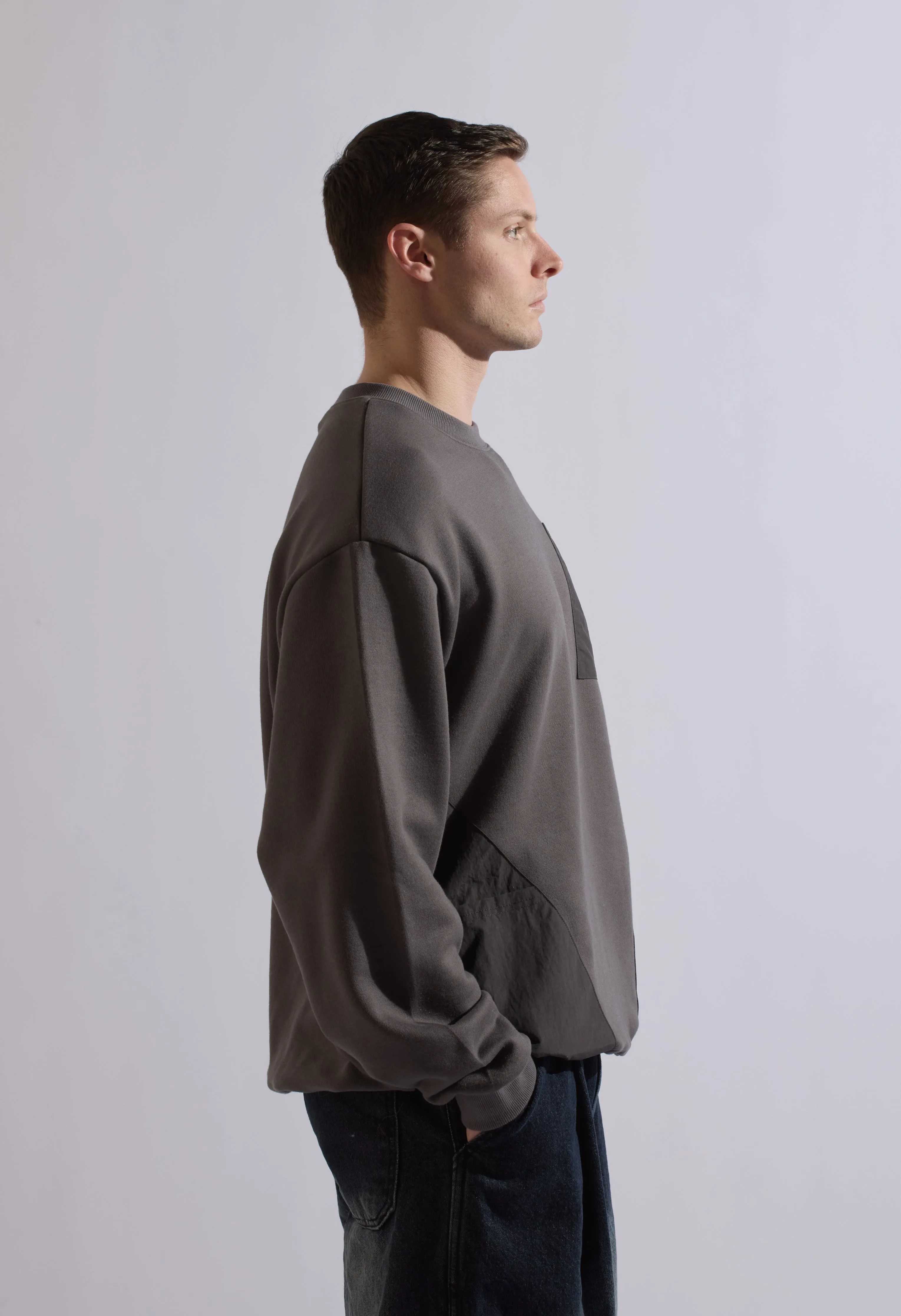 Utility Sweatshirt in Grey