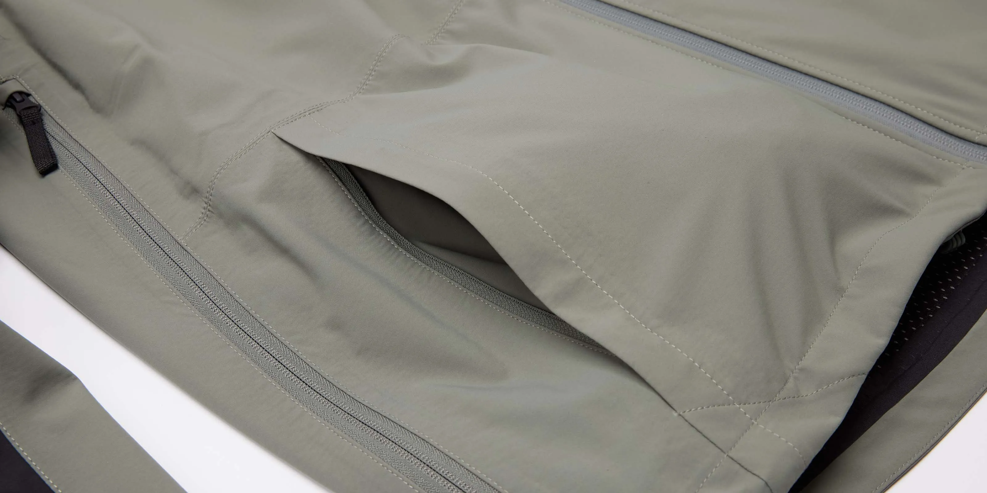 VIKTOS Range Trainer Waterproof Shell Greyman
