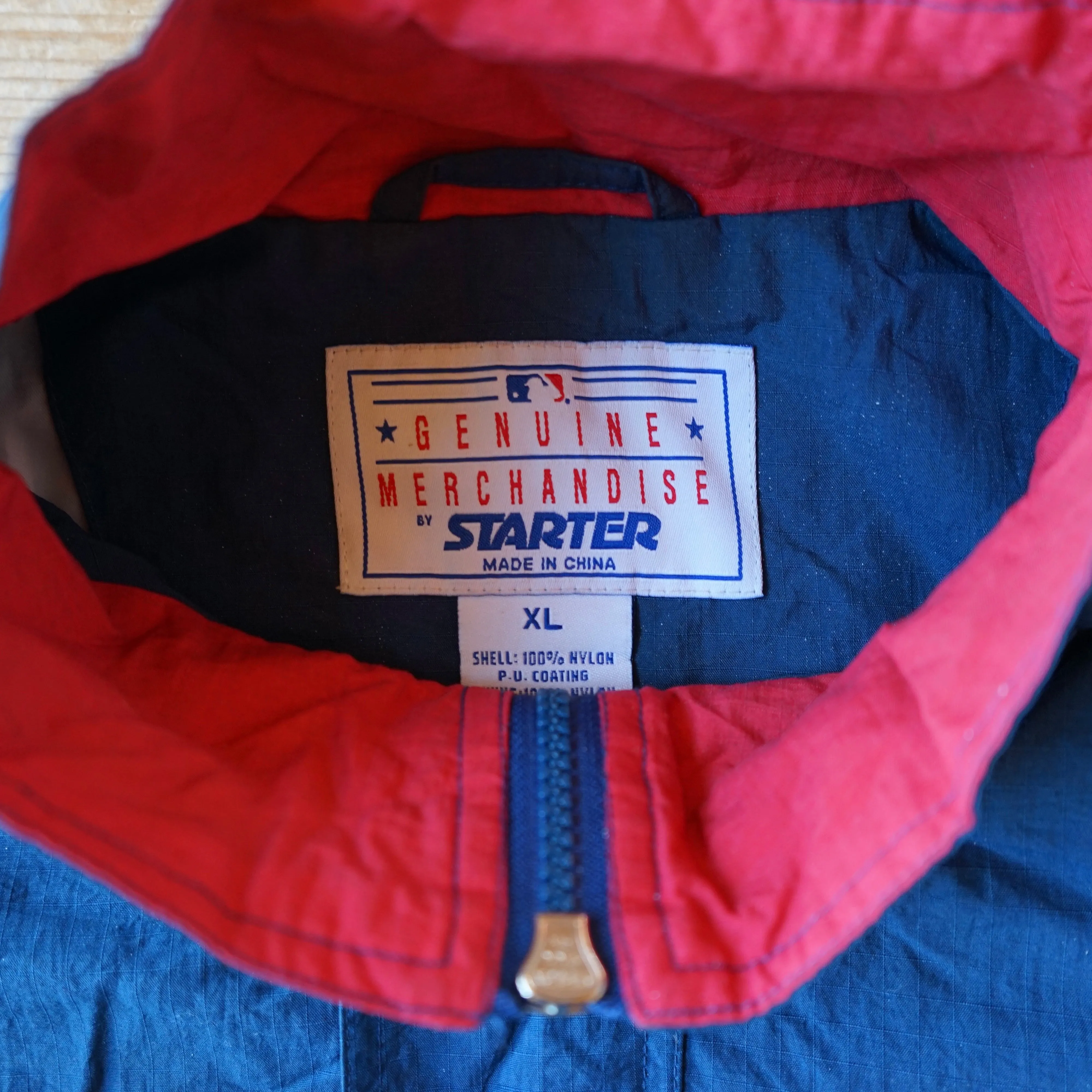 Vintage Starter Cleveland Indians Windbreaker Size XL