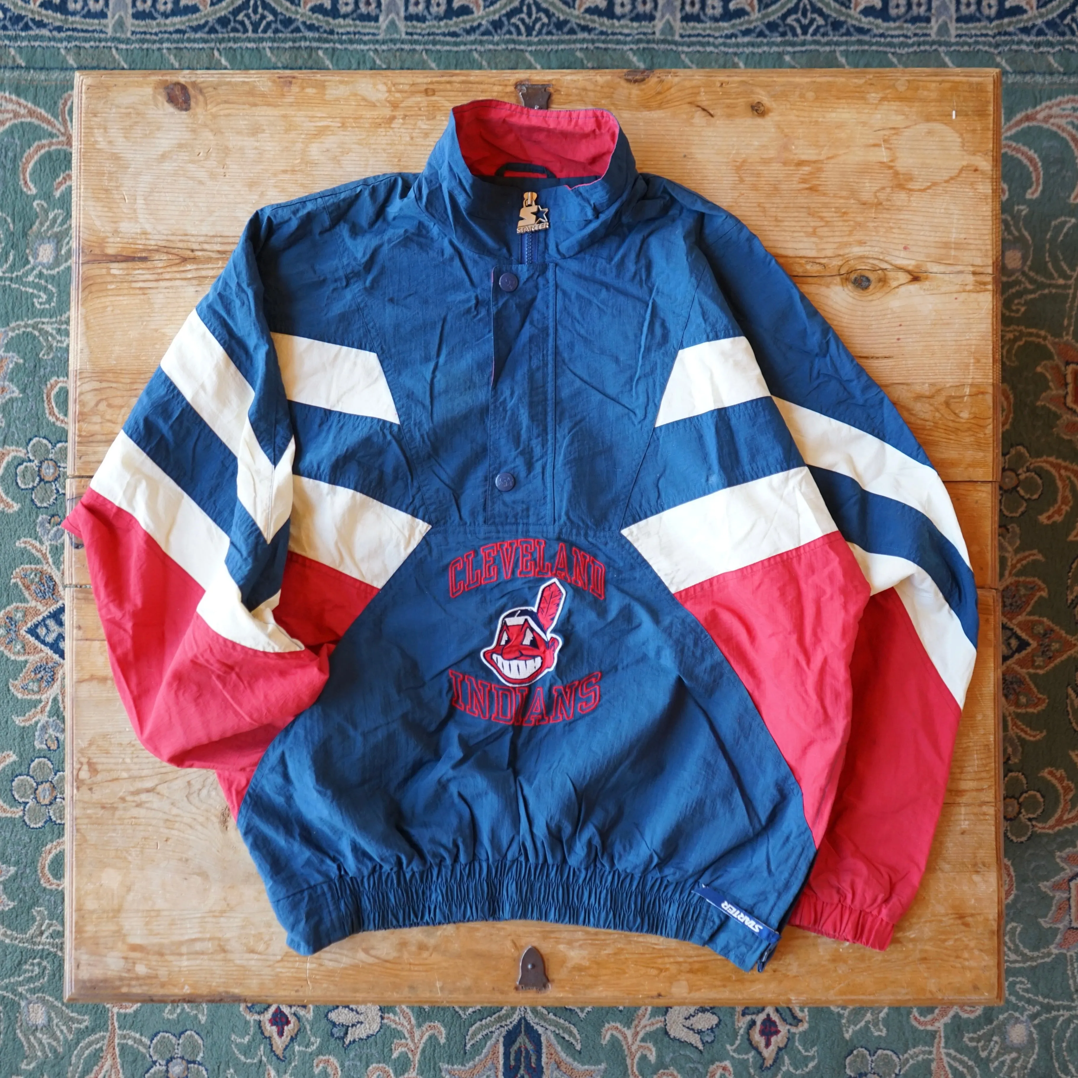 Vintage Starter Cleveland Indians Windbreaker Size XL