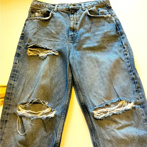 We The Free Lita Light Wash Distressed  High-Waisted Slim-Leg Jeans