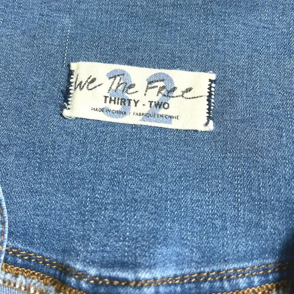 We the Free Sz 32 Venice Beach Pull On Super Flare Crossover Waist Jeans Hippie