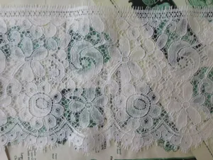 White English Nottingham Lace- Flemish Flowers- 15 cm