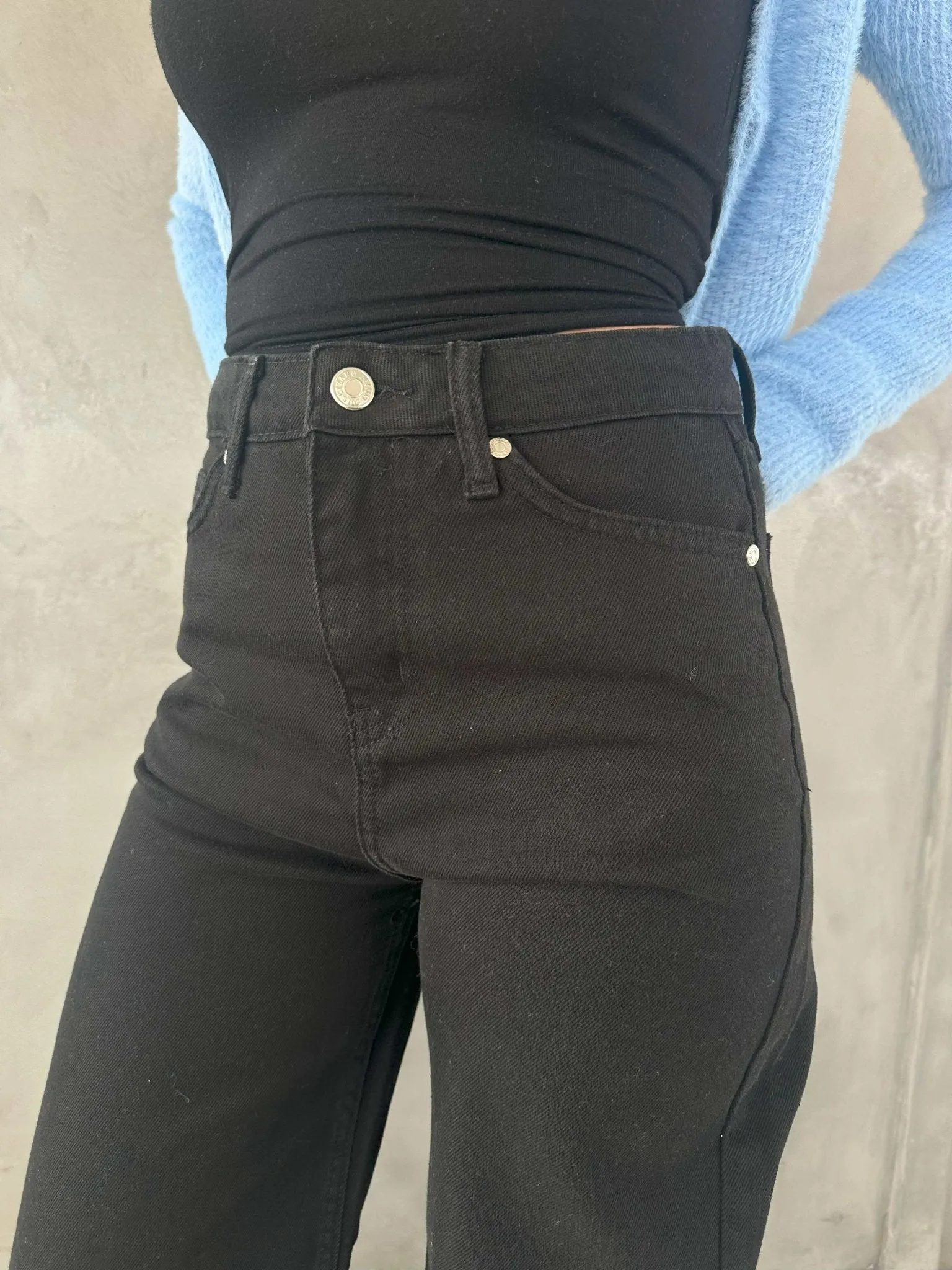 Wide Leg - High-Waist Black.