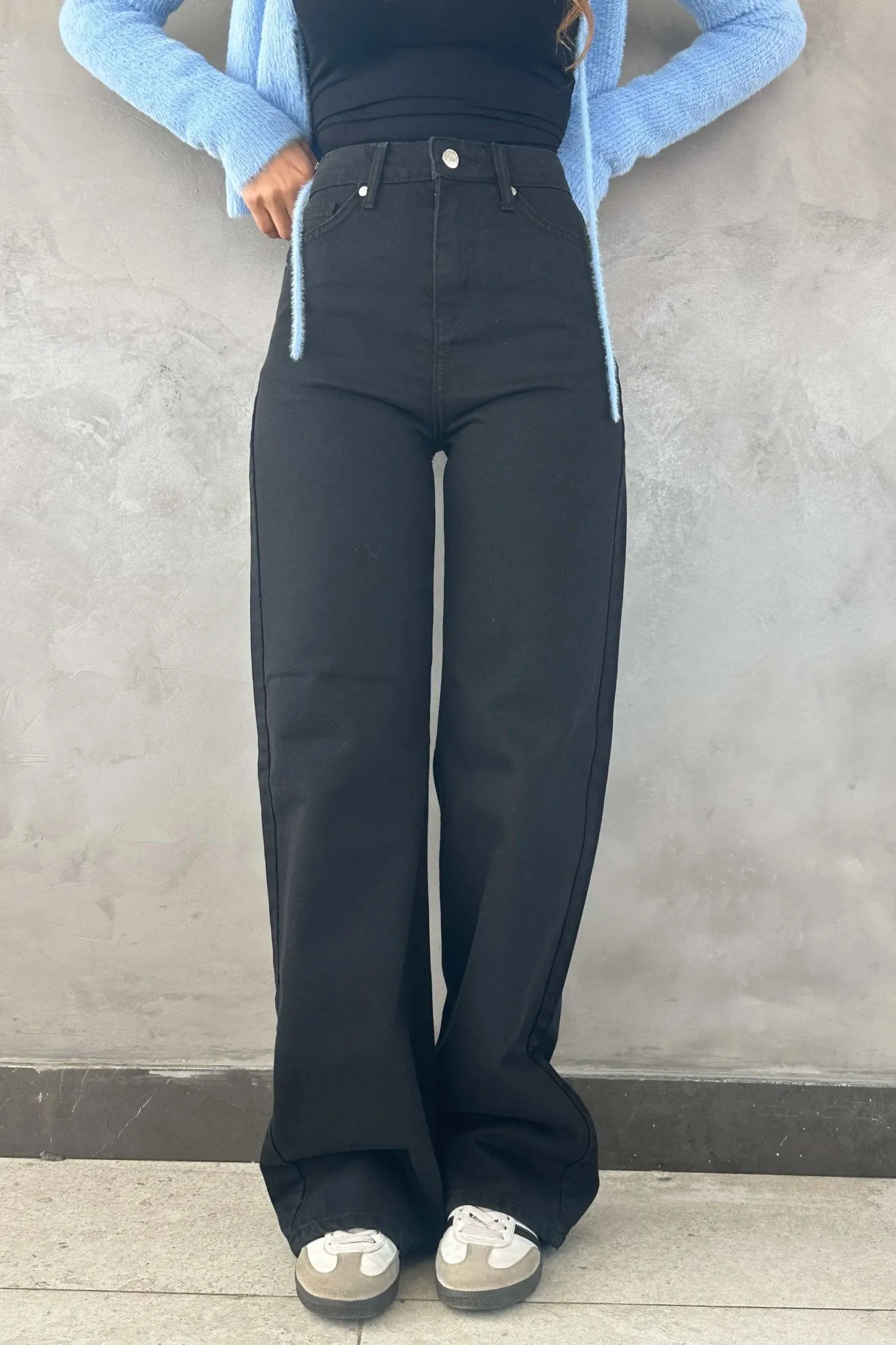 Wide Leg - High-Waist Black.