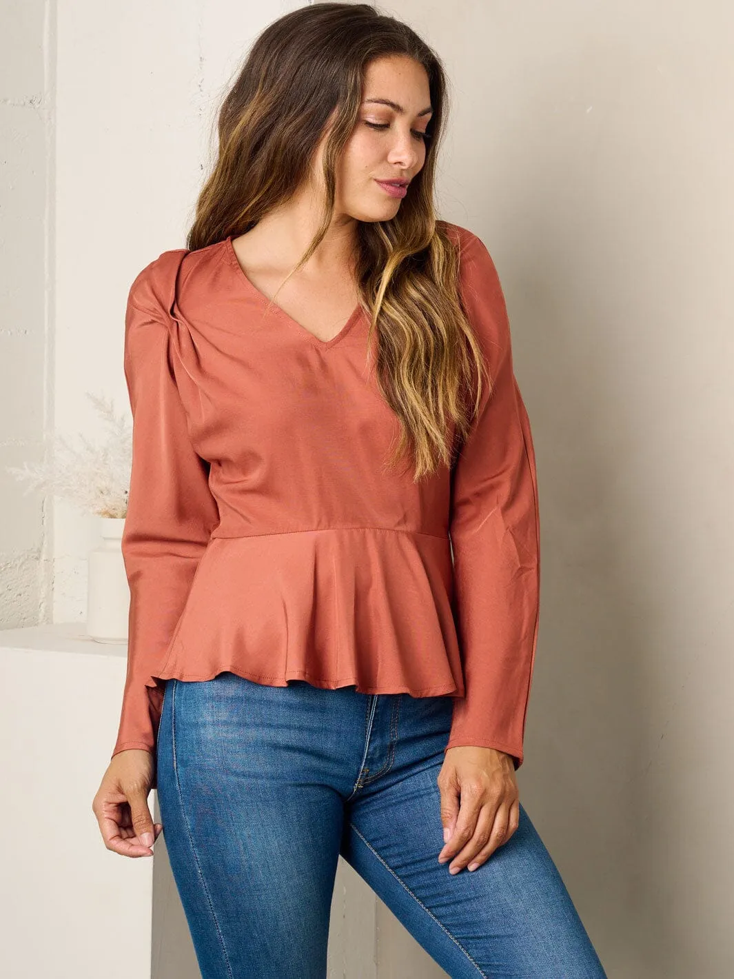 WOMEN'S LONG SLEEVE V-NECK PEPLUM BLOUSE TOP