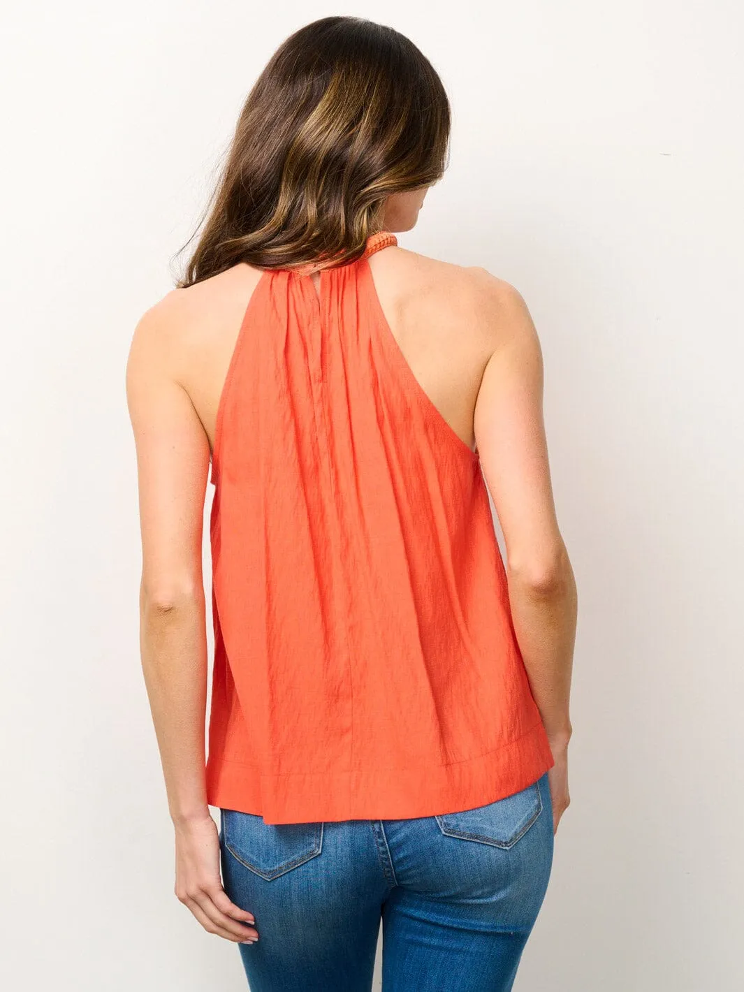 WOMEN'S SLEEVELESS HALTER NECK TANK TOP