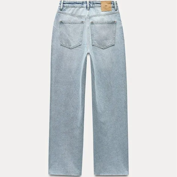 ZARA JEANS | SZ 6 | HIGH WAIST | STRAIGHT LEG | ANKLE LENGTH | LIGHT BLUE | NWT