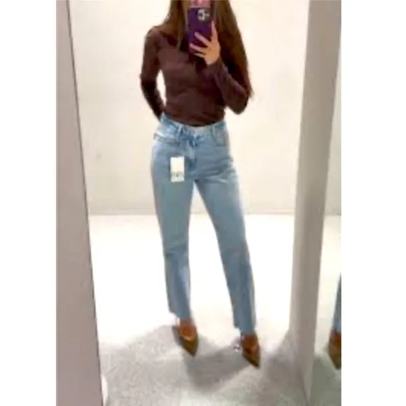 ZARA JEANS | SZ 6 | HIGH WAIST | STRAIGHT LEG | ANKLE LENGTH | LIGHT BLUE | NWT