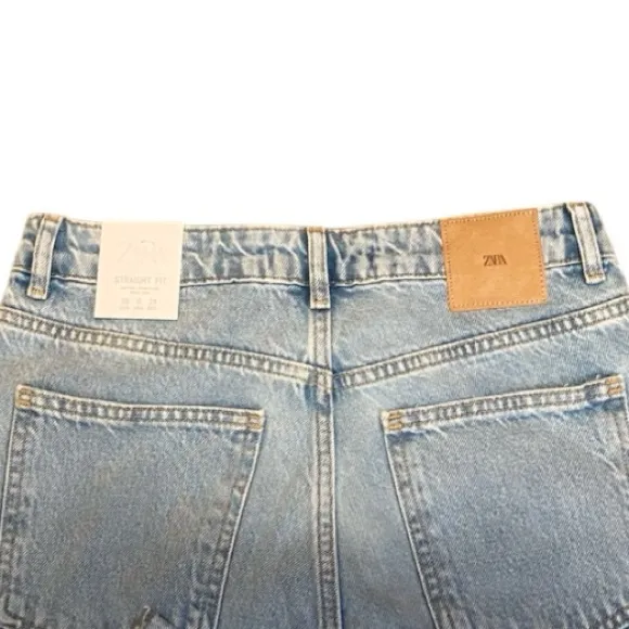 ZARA JEANS | SZ 6 | HIGH WAIST | STRAIGHT LEG | ANKLE LENGTH | LIGHT BLUE | NWT