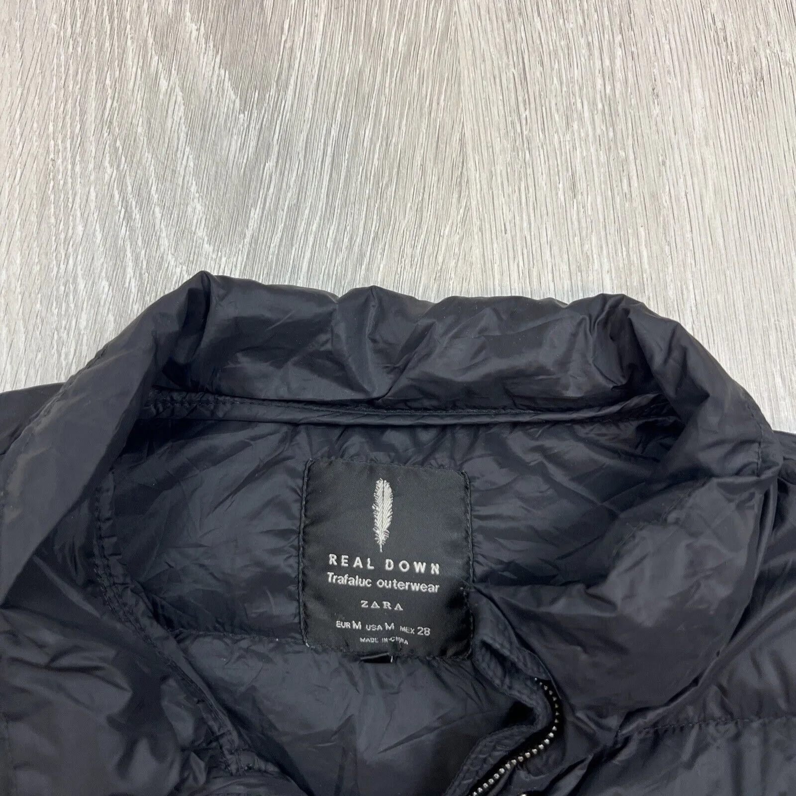 Zara Womens Black Duck Down Puffer Jacket Size M
